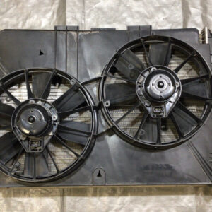1997-2004 Chevrolet Corvette C5 Radiator w/ Cooling Fans w/ Shroud / C5016