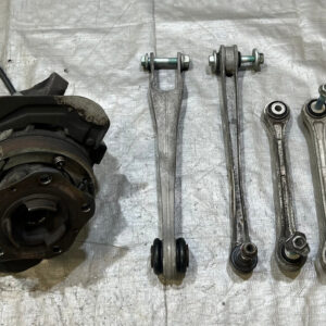 1999-2004 Porsche 996 911 Passenger Rear Spindle Hub w/ Control Arms / 87K P6014