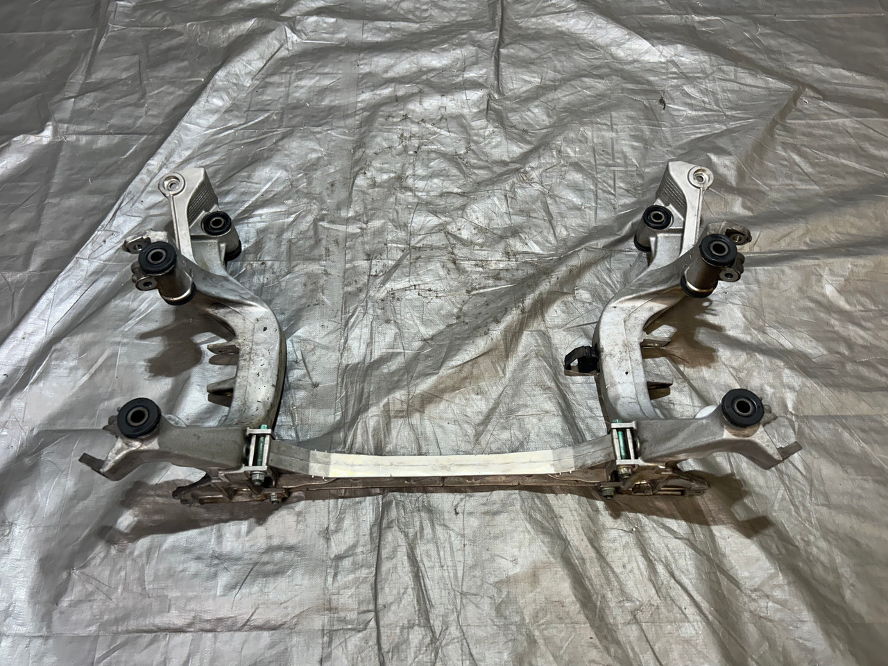 1999-2004 Porsche 996 911 Rear Subframe Brackets / OEM / P6020