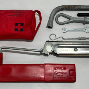 2000-2006 Audi TT 1.8l Emergency Tool Kit w/ Triangle / Jack / First Aid Kit / T1036