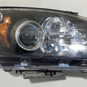 2004-2005 Honda S2000 Passenger Side Headlight *DAMAGED* / HS001