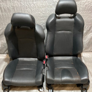 2004-2007 Nissan 350Z Convertible Front Seats / Black Leather / Pair / 5Z025
