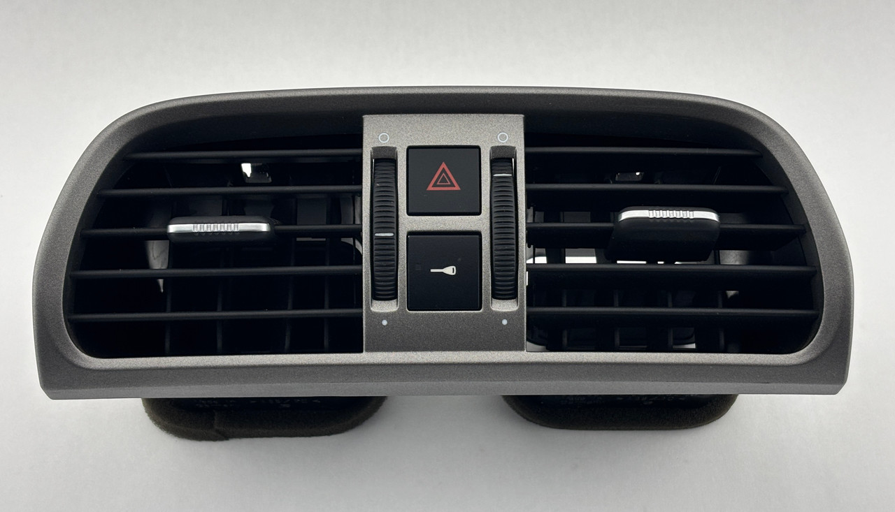 2005-2008 Porsche 997.1 911 Center AC Air Vent w/ Trim / P7009