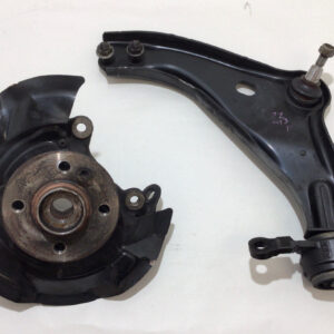 2007-2015 Mini Cooper Driver Front Spindle Hub & Lower Control Arm / R2013