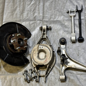 2009-2020 Nissan 370Z Driver Side Rear Knee Hub w/ Control Arms / 98K 7Z024