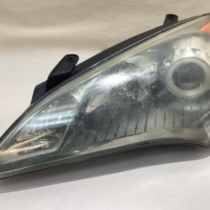 2010-2012 Hyundai Genesis Coupe Driver Side Headlight / Xenon HID / HG025
