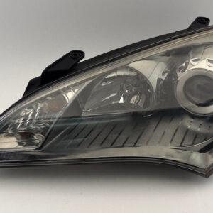 2010-2012 Hyundai Genesis Coupe Driver Side Headlight / Xenon HID / HG033
