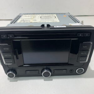 2012-2015 Volkswagen Beetle OEM Radio Unit Display / 1K0035180AF / VB004
