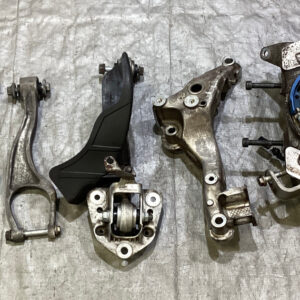 2012-2016 Porsche 991 911 Carrera 3.4l Passenger Rear Knee Spindle Hub w/ Control Arms / 40K P9101