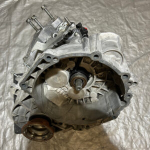 2013-2015 Volkswagen Beetle Turbo 6 Speed Manual Transmission Transaxle / PDD / 87K VB010