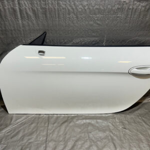 2013-2016 Porsche 981 Boxster / Cayman Driver Door Assembly *DAMAGE* / BC204
