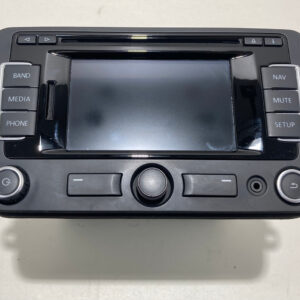 2014 Volkswagen Beetle OEM Radio Unit w/ Navigation / 1K0035274F / VB010
