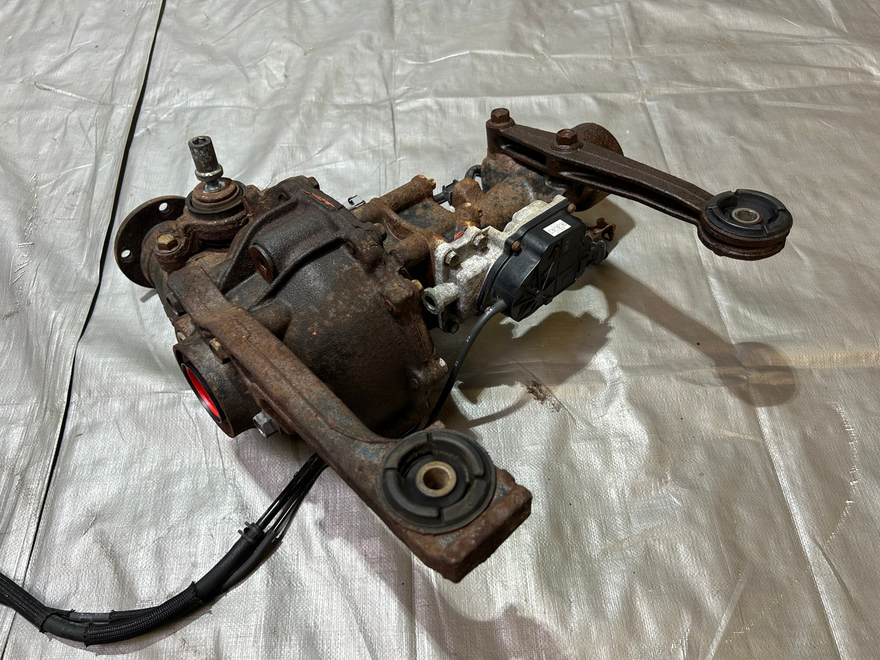2016-2020 Toyota Tacoma 3.5l V6 4X4 Front Differential Assembly / 3.90 / TC004