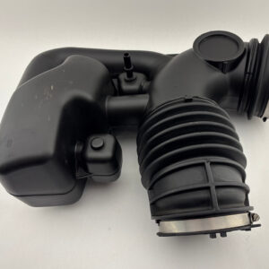 2017-2019 Chevrolet C7 Corvette OEM Air Intake Pipe / Duct / 84092392 / C7008