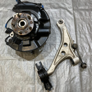 2017-2019 FK8 Honda Civic Type R Driver Front Hub w/ Lower Control Arm / 75K TR105