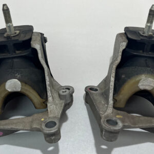 2017-2020 Fiat 124 Spider 1.4l OEM Motor Mount Bushings / Pair / FD031