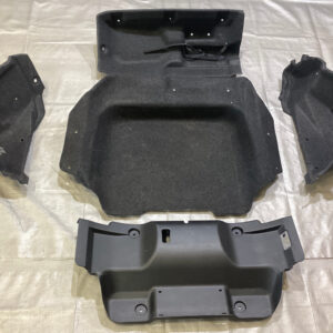 2017-2020 Fiat 124 Spider Trunk Carpet Set w/ Trim Panels / FD025