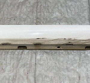 2017-2022 Alfa Romeo Giulia Base / Ti Passenger Side Skirt Rocker Panel / Alfa White AG005