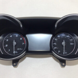 2017 Alfa Romeo Giulia Base Instrument Gauge Cluster / 44k / AG002