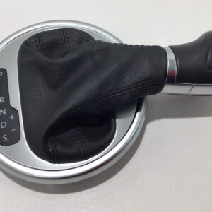 2018-2019 Volkswagen Beetle Automatic Shift Knob w/ Boot / Trim Ring / VB008