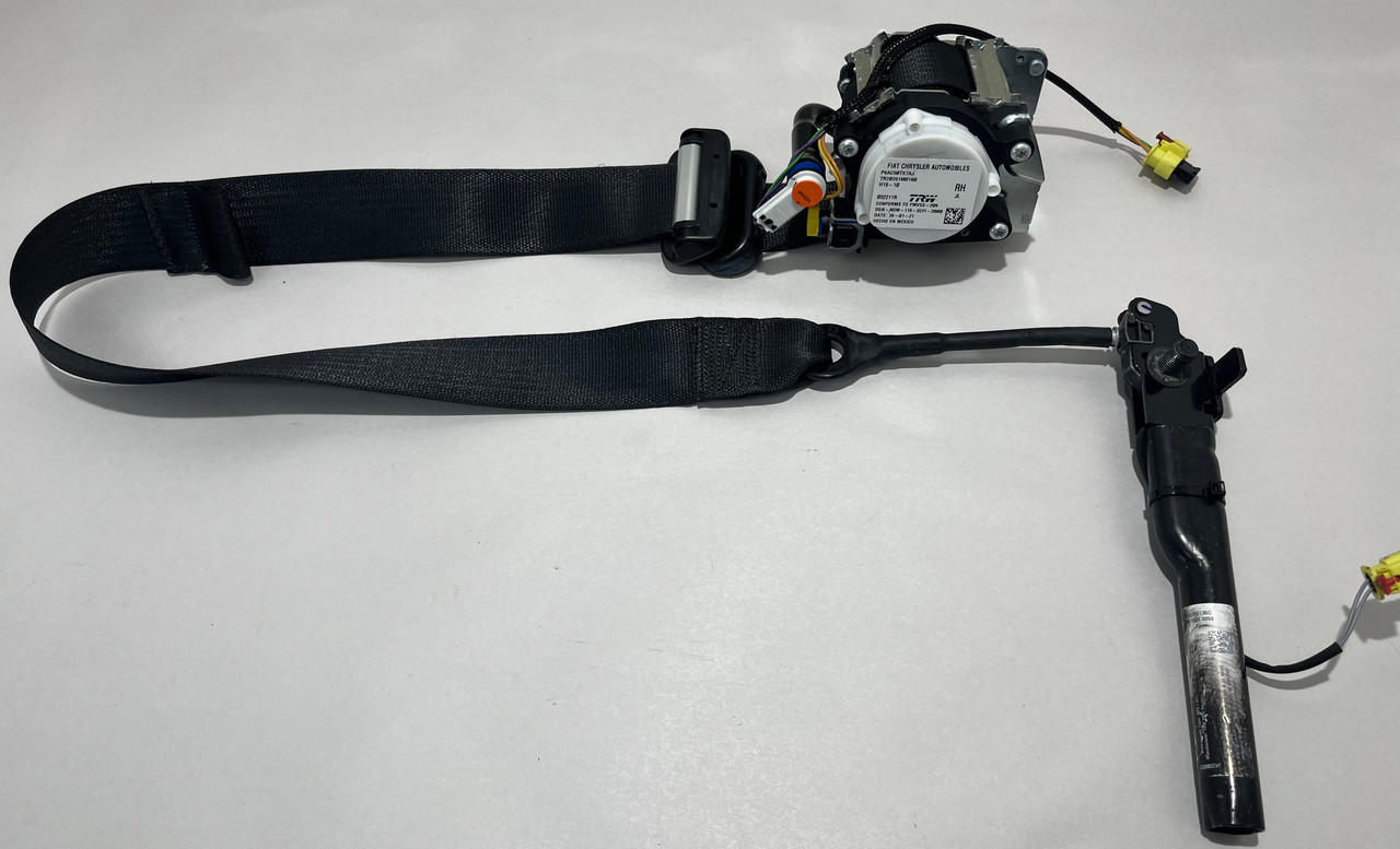 2018-2021 Jeep Wrangler JL Gladiator JT Unlimited 4DR Passenger Front Seat Belt / Tensioner / JL012