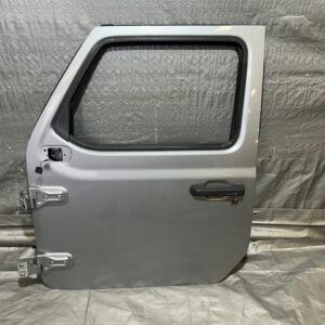 2018-2024 Jeep Wrangler JL Unlimited 4DR / Gladiator JT Driver Front Door Assembly / Billet Silver Metallic JL012
