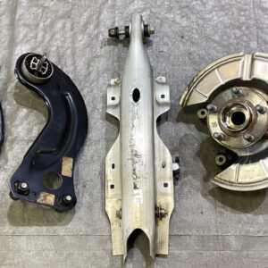 2022-2024 Ford Maverick AWD Driver Rear Knee Hub Assembly w/ Control Arms / 28K MV004